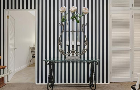 Music teacher piano keyboard-Piano Talent Studio interior Music teacher piano keyboard-Piano Talent Studio interior
